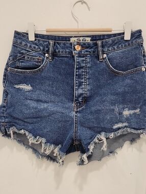 Classic High-Rise Distressed Denim Shorts - Blue We THE FREE  SIZE 28